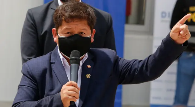 Bancada Avanza País, investiga a Guido Bellido tras informe de Cuarto Poder.