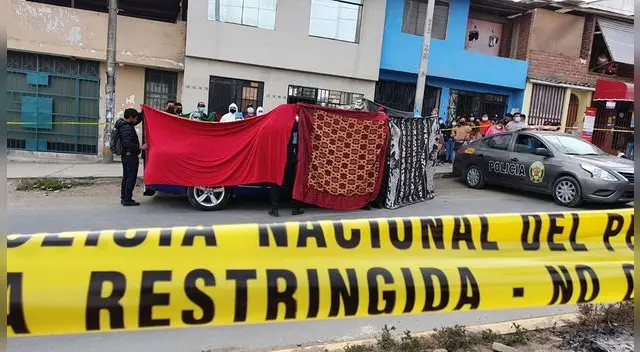 Hombre es acribillado en el interior de auto