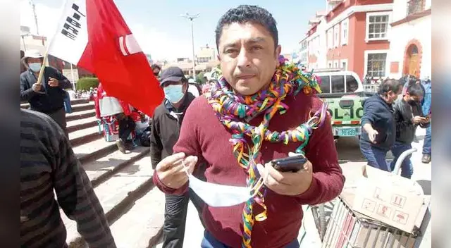 El congresista de Perú Libre, Guillermo Bermejo, tuvo unas polémicas declaraciones sobre los medios de comunicación. El congresista de Perú Libre, Guillermo Bermejo, tuvo unas polémicas declaraciones sobre los medios de comunicación.