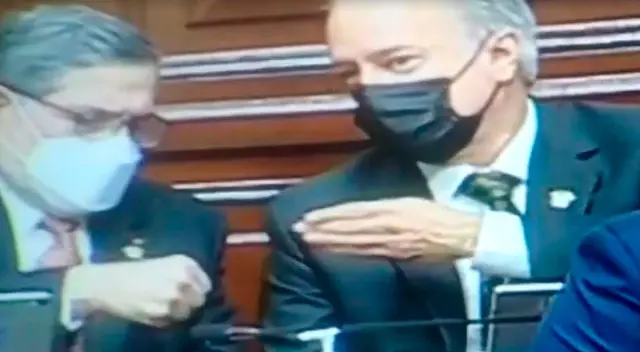 Nano Guerra y Ernesto Bustamante son captados jugando