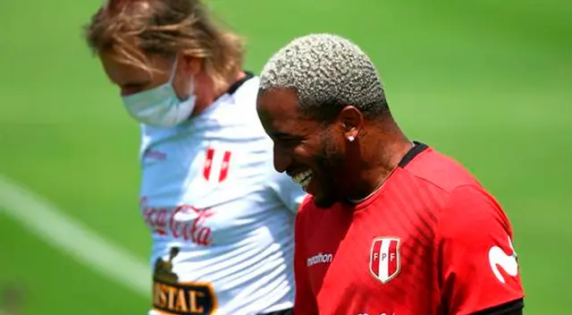 Ricardo Gareca resaltó el gran trabajo de Jefferson Farfán en la selección peruana. Ricardo Gareca resaltó el gran trabajo de Jefferson Farfán en la selección peruana.
