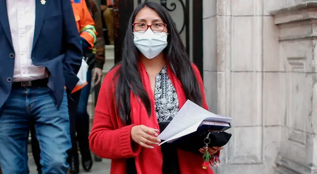 Ruth Luque, vocera de Juntos por el Perú.