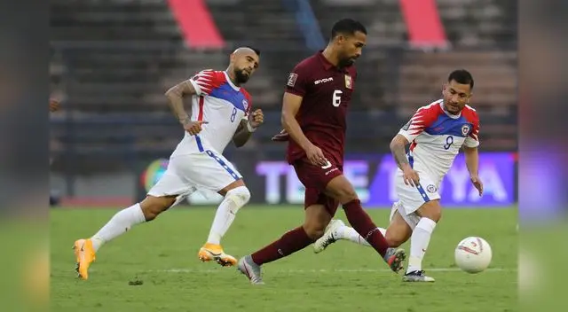 Venezuela le ganó 2-1 a Chile en  Caracas en el partido de ida de las clasificatorias a Qatar 2022.