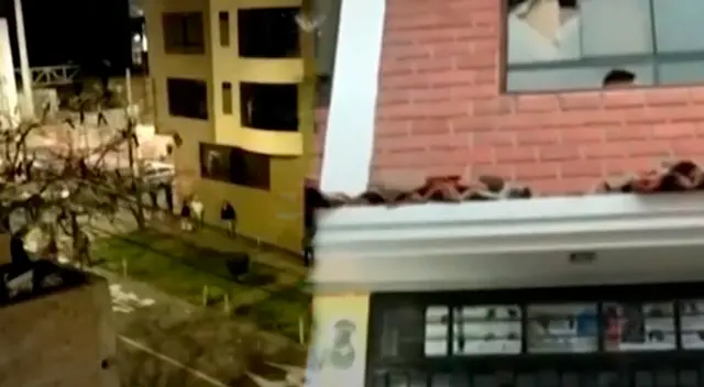 Irrumpen en vivienda de Surco que ha sido vendida reiteradas veces por traficantes de terrenos. Irrumpen en vivienda de Surco que ha sido vendida reiteradas veces por traficantes de terrenos.