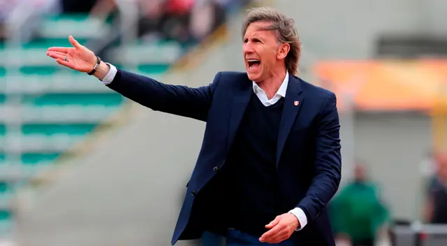 Ricardo Gareca ha tenido su primera experiencia como entrenador de selección con Perú.