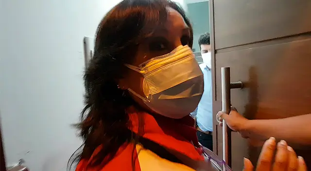 A la vicepresidenta del Perú le pareció "novedoso" el aviso de Perú Libre. A la vicepresidenta del Perú le pareció "novedoso" el aviso de Perú Libre.