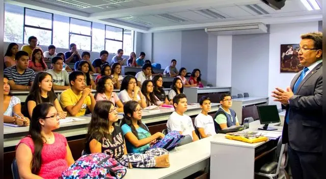 El ministro de Educación recientemente mantuvo una reunión con los rectores de las universidades del país.