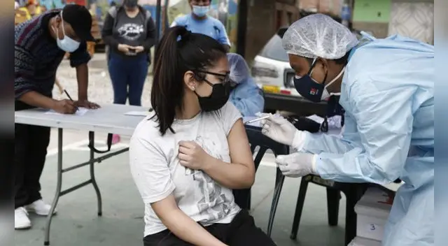 Vacuna Rock: rezagados podrán acudir este lunes a la universidad San Marcos para inmunizarse Vacuna Rock: rezagados podrán acudir este lunes a la universidad San Marcos para inmunizarse