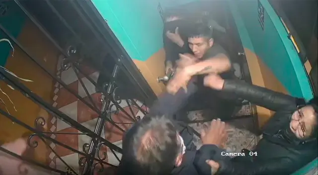 Delincuentes asaltan a empresario al ingresar a hostal. Delincuentes asaltan a empresario al ingresar a hostal.