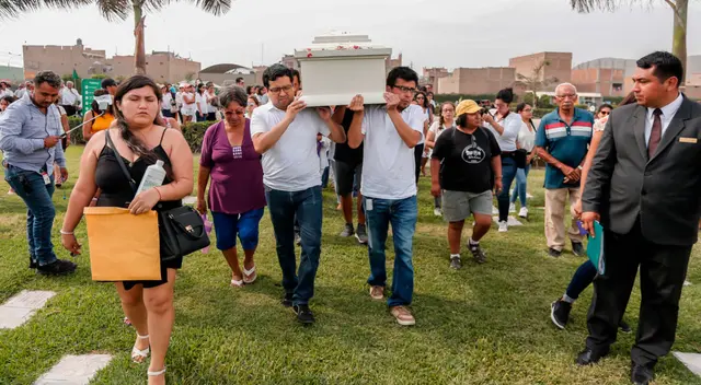 Los familiares podrán estar 30 minutos como máximo y se recomendó no exponer a mujeres embarazadas, adultos mayores y niños.