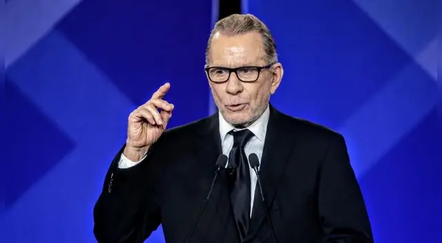 Ricardo Belmont forma parte del Gobierno como asesor presidencial. Ricardo Belmont forma parte del Gobierno como asesor presidencial.