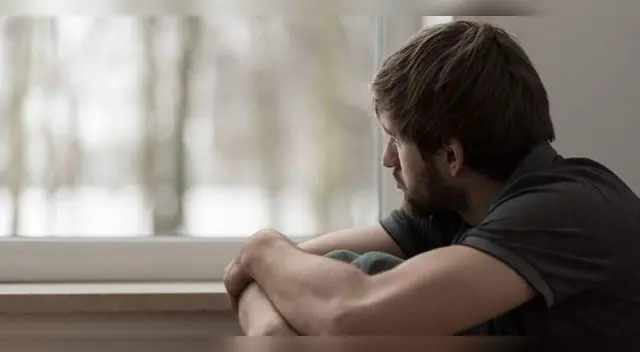 La depresión es uno de los trastornos que suelen tener las personas en contextos como el de la pandemia de la COVID-19.