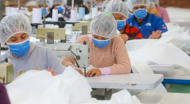 La reducción del empleo formal privado frente al 2019 se vio registrado principalmente en los sectores servicios y manufactura, según el BCR. La reducción del empleo formal privado frente al 2019 se vio registrado principalmente en los sectores servicios y manufactura, según el BCR.