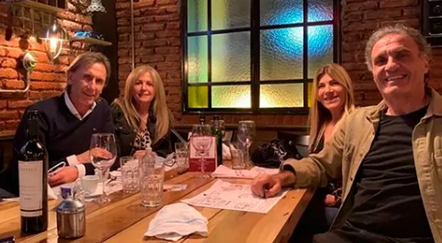 Ricardo Gareca y Óscar Ruggeri, dos amigos de toda la vida: jugaron en Boca y River juntos. Ricardo Gareca y Óscar Ruggeri, dos amigos de toda la vida: jugaron en Boca y River juntos.