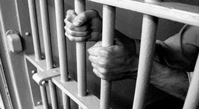 Dictan prisión para sujetos que asaltaron a una mujer bajo la modalidad de taxi colectivo Dictan prisión para sujetos que asaltaron a una mujer bajo la modalidad de taxi colectivo