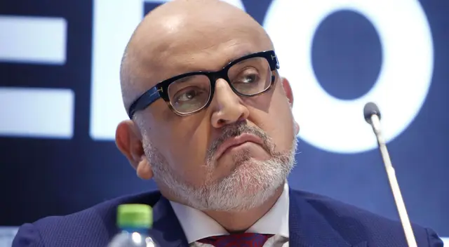 Beto Ortiz se encuentra bajo la clandestinidad en México desde que Pedro Castillo asumió la Presidencia del Perú. Beto Ortiz se encuentra bajo la clandestinidad en México desde que Pedro Castillo asumió la Presidencia del Perú.