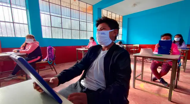 estudiantes de 20 colegios regresarán a clases semipresenciales