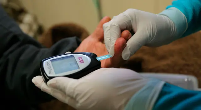 Factores que incrementan padecer la diabetes. Factores que incrementan padecer la diabetes.