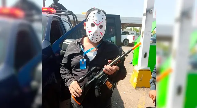 El joven portaba el arma de juguete como parte de su disfraz.