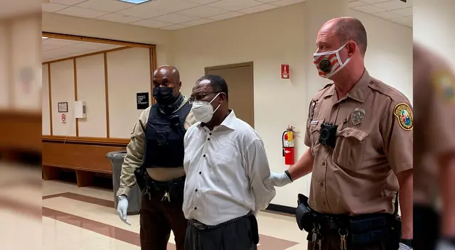 Tras una semana de juicio, el sacerdote fue hallado culpable de agresión sexual. Tras una semana de juicio, el sacerdote fue hallado culpable de agresión sexual.