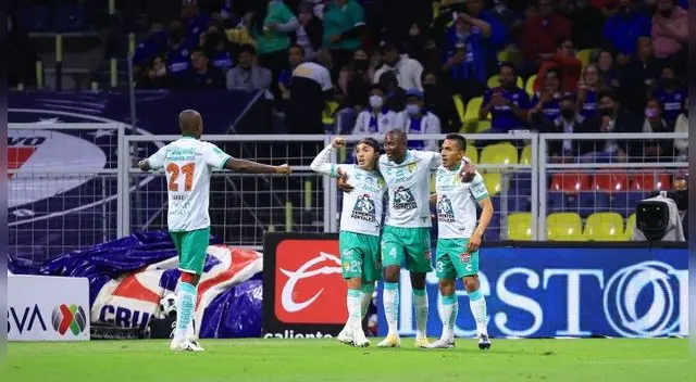 El León fue más que Cruz Azul de Juan Reynoso y lo derrotó 1-0 El León fue más que Cruz Azul de Juan Reynoso y lo derrotó 1-0