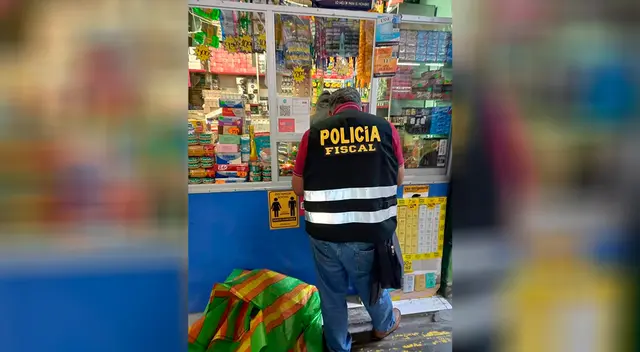 La semana pasada, en el mismo establecimiento, se incautó más de 75 mil cigarrillos paraguayos . La semana pasada, en el mismo establecimiento, se incautó más de 75 mil cigarrillos paraguayos .