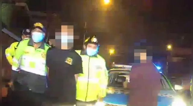 Infractor fue trasladado a la comisaría para las diligencias. Infractor fue trasladado a la comisaría para las diligencias.