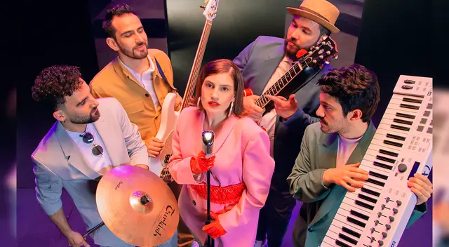 Cantante nacional Ania se abre camino en el mercado local.