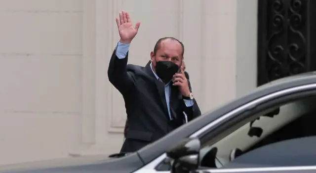 Congreso admiten ver moción de interpelación contra Juan Silva Congreso admiten ver moción de interpelación contra Juan Silva