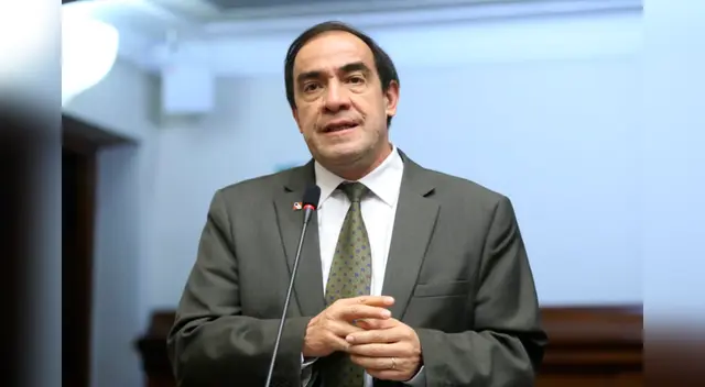 Yonhy Lescano postuló a las Elecciones Generales 2021 por Acción Popular. Yonhy Lescano postuló a las Elecciones Generales 2021 por Acción Popular.