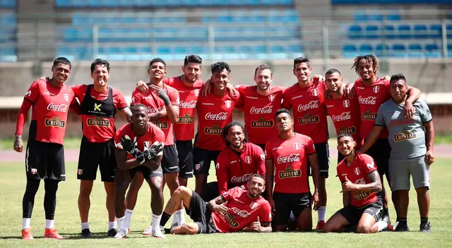La selección peruana enfrenta a Venezuela en Caracas y va por los tres puntos más en las Eliminatorias.