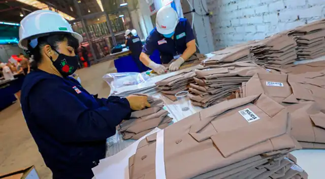 Padrón de beneficiarios del bono de 210 soles para trabajadores en planilla Padrón de beneficiarios del bono de 210 soles para trabajadores en planilla