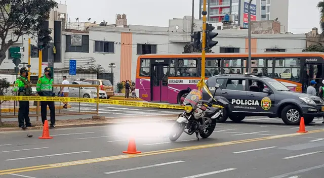 Atropellan a hombre en avenida Brasil con San Felipe. Atropellan a hombre en avenida Brasil con San Felipe.