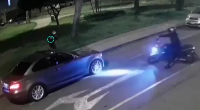 Sujetos armados irrumpen en parque de Surco para robar a pareja estacionada frente a un parque. Sujetos armados irrumpen en parque de Surco para robar a pareja estacionada frente a un parque.