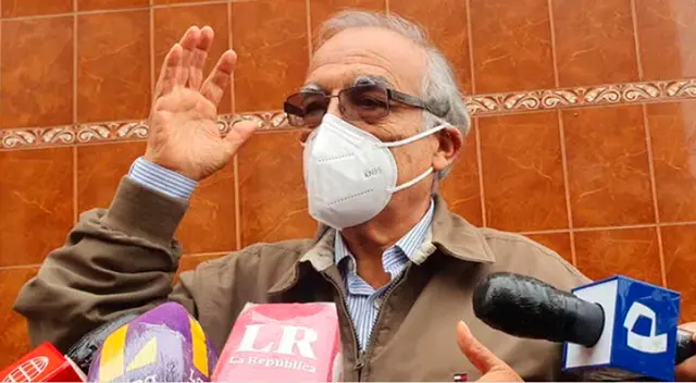 Ministro de Justicia fue desmentido por el Minsa.