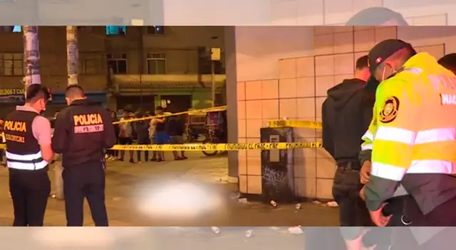 Asesinan a hombre cuando se despedía de sus amigos en La Victoria.