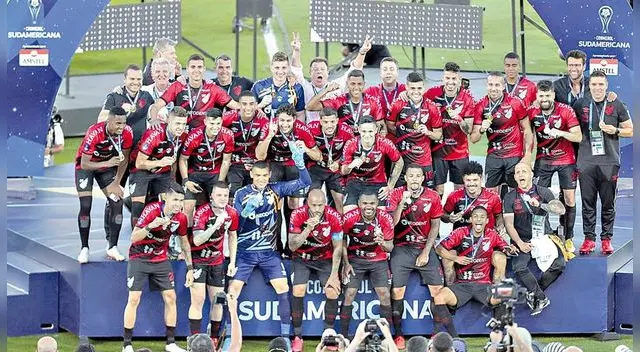 Paranaense el justo campeón de la Copa Sudamericana 2021.
