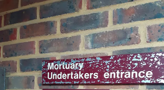 El hombre fue trasladado a un hospital del gobierno para una autopsia el viernes 19 de noviembre.