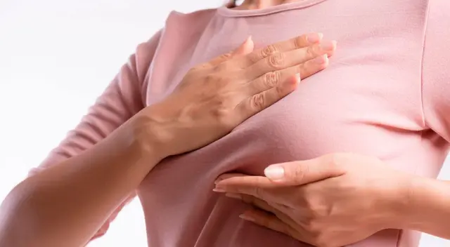 Cómo reconocer los síntomas del cáncer de mama.