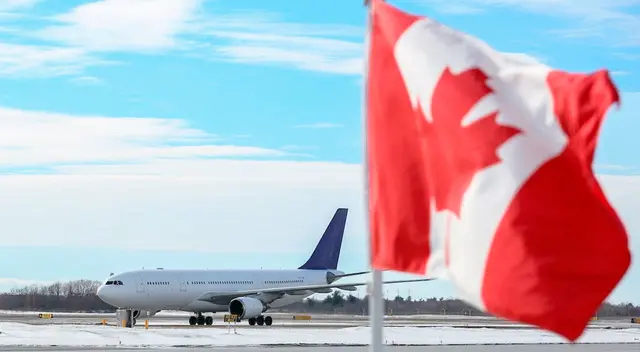 Canadá prohibió los viajes desde siete países africanos por preocupaciones sobre la propagación de la variante ómicron. Sin embargo, Nigeria no fue uno de ellos. Canadá prohibió los viajes desde siete países africanos por preocupaciones sobre la propagación de la variante ómicron. Sin embargo, Nigeria no fue uno de ellos.