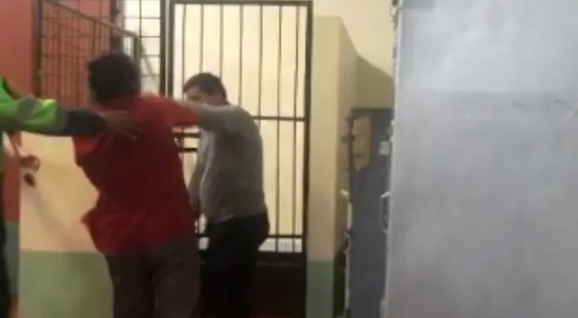 Detienen a sujeto que realizó tocamientos indebidos a una menor en Corredor Azul en el Cercado de Lima Detienen a sujeto que realizó tocamientos indebidos a una menor en Corredor Azul en el Cercado de Lima