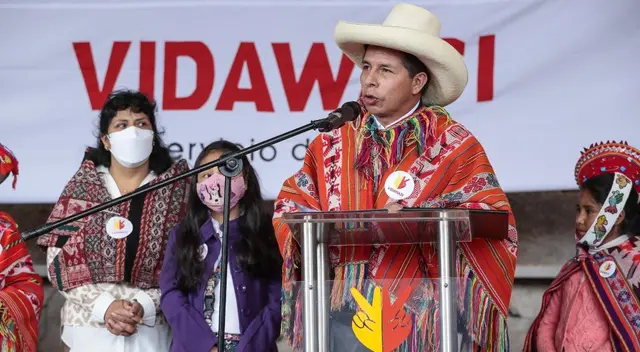 Pedro Castillo: “Están tramando muchas cosas, saldrán audios, videos pero no podrán callarnos” Pedro Castillo: “Están tramando muchas cosas, saldrán audios, videos pero no podrán callarnos”