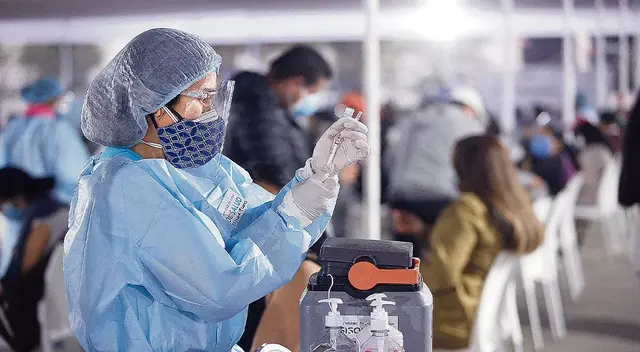 Un 90.2 % de ciudadanos en Ica ya cuentan con una dosis de las vacunas contra la COVID-19