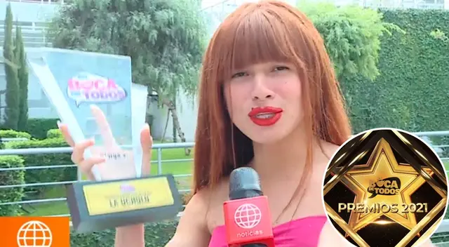 La Uchulú contenta con su premio.