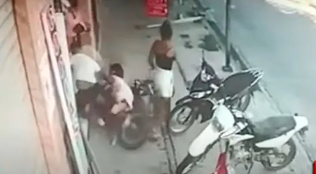 Niña se salva de milagro tras accidente de tránsito Niña se salva de milagro tras accidente de tránsito