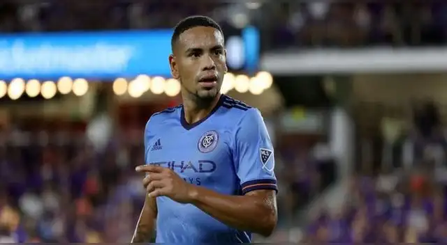 Alexander Callens fue artifice del título del New York City.