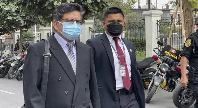 Congresista renunció a Perú Libre.