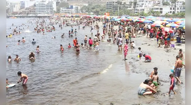 Ciudadanos deben presentar carnet de vacunación para ingresar a playas de Ancón Ciudadanos deben presentar carnet de vacunación para ingresar a playas de Ancón