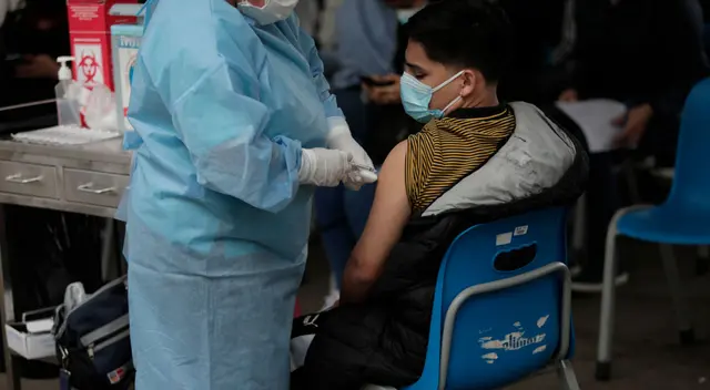 Tercera dosis será aplicada después de tres meses y ya no de cinco.