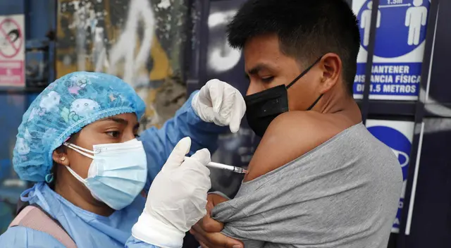 Cuarta dosis estarían en evaluación por el Ministerio de Salud. Cuarta dosis estarían en evaluación por el Ministerio de Salud.